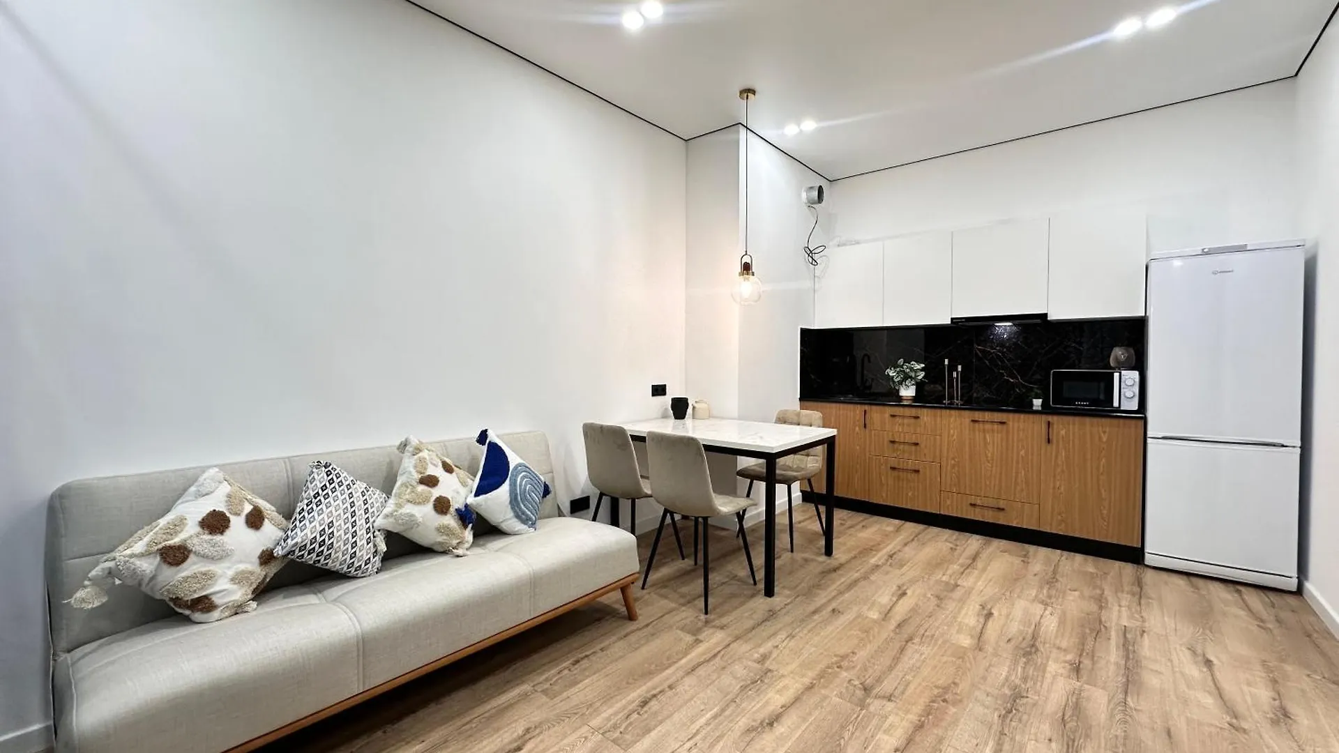Apartment Estet, Residential Complex Almaty