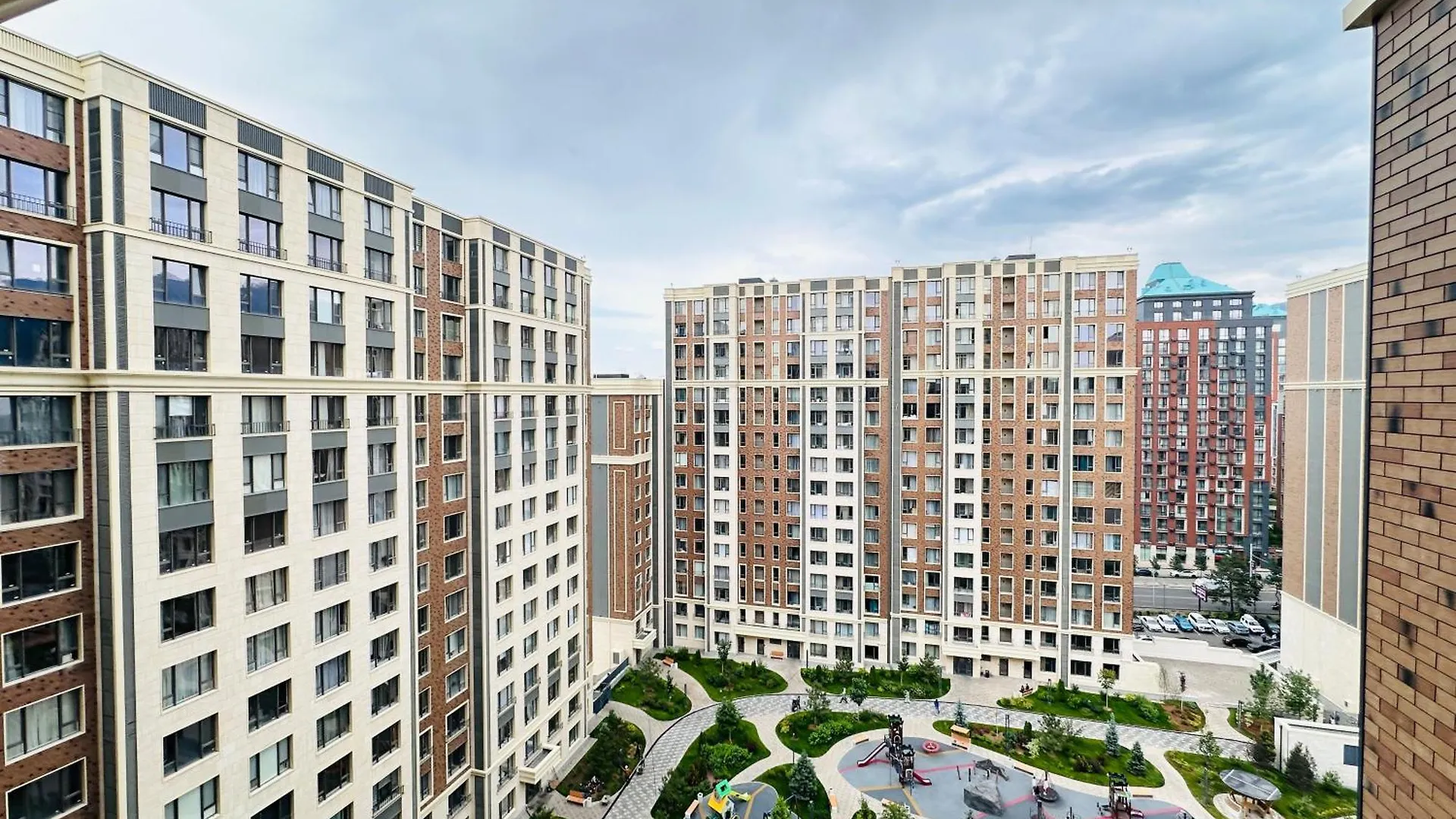 Estet, Residential Complex Almaty Apartamento